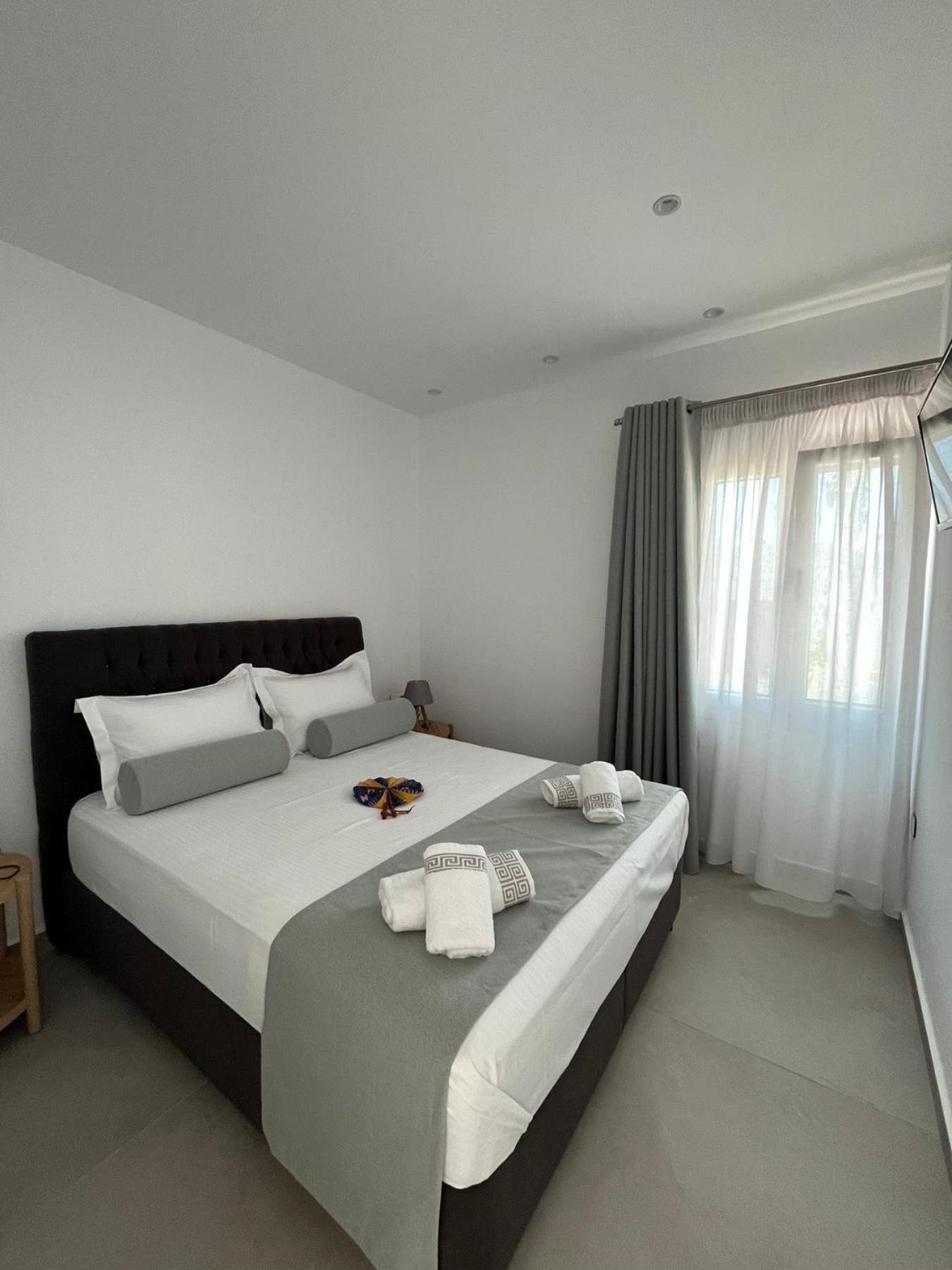 Podotas Group Hotel Kamares  Eksteriør billede