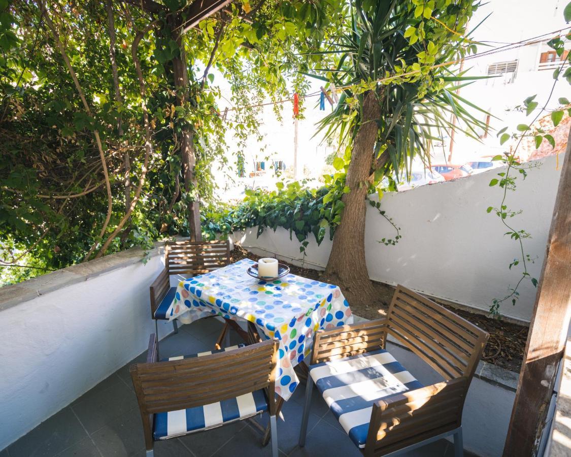 Podotas Group Hotel Kamares  Eksteriør billede